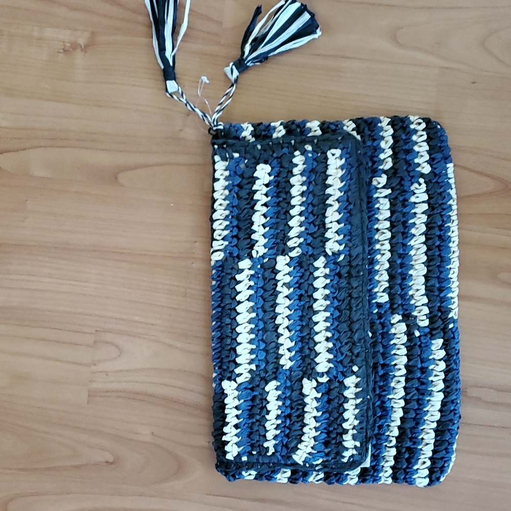 raffia clutch